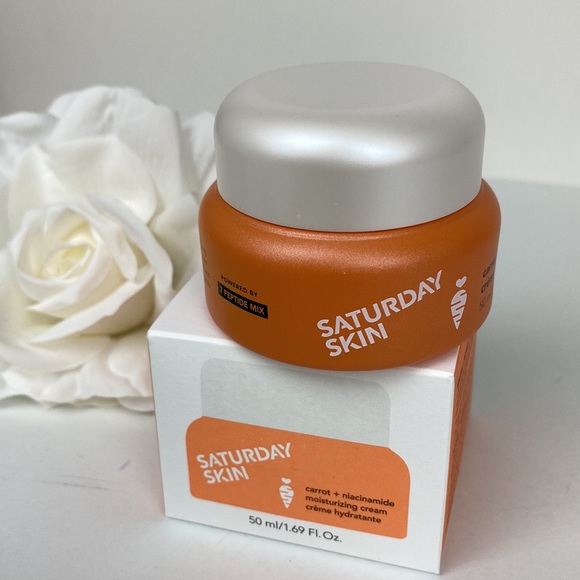 Saturday Skin moisturizing cream NEW! 50 ml./1.69 fl.oz. - Picture 2 of 15